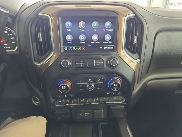 2019 Chevrolet Silverado 1500 High Country photo 12