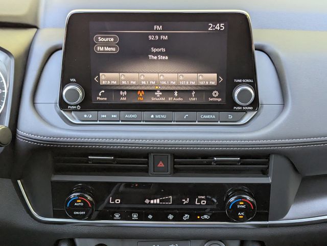 2026 Nissan Rogue SV photo 11