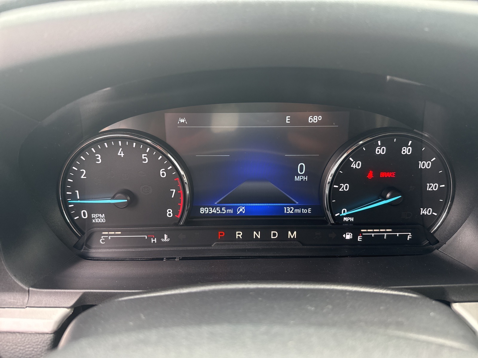 2021 Ford Explorer XLT photo 5