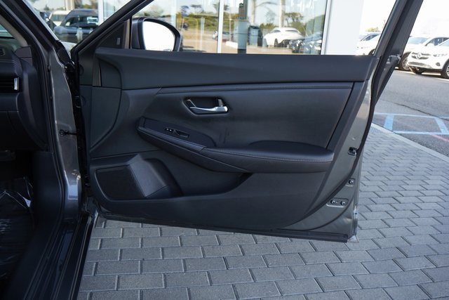 2021 Nissan Sentra SV photo 14