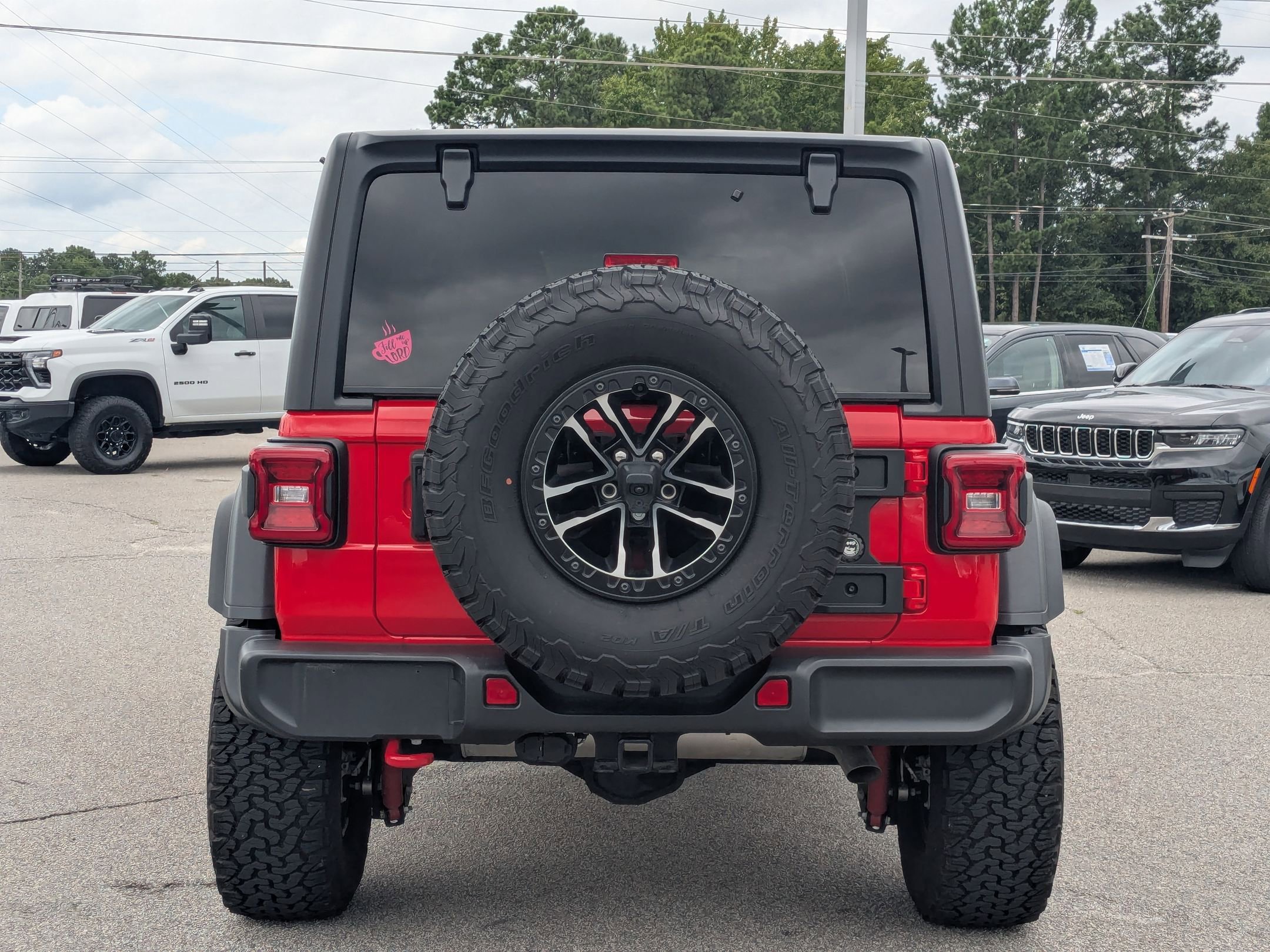 2024 Jeep Wrangler Rubicon photo 6