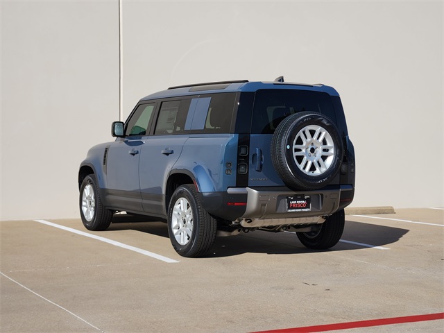 2026 Land Rover Defender 110 S photo 3