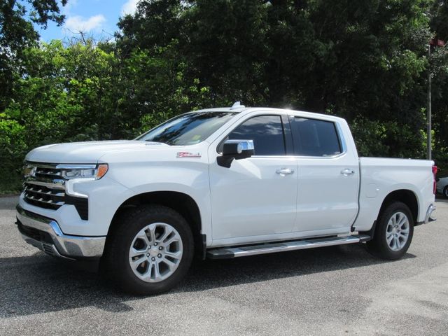 2025 Chevrolet Silverado 1500 LTZ photo 2