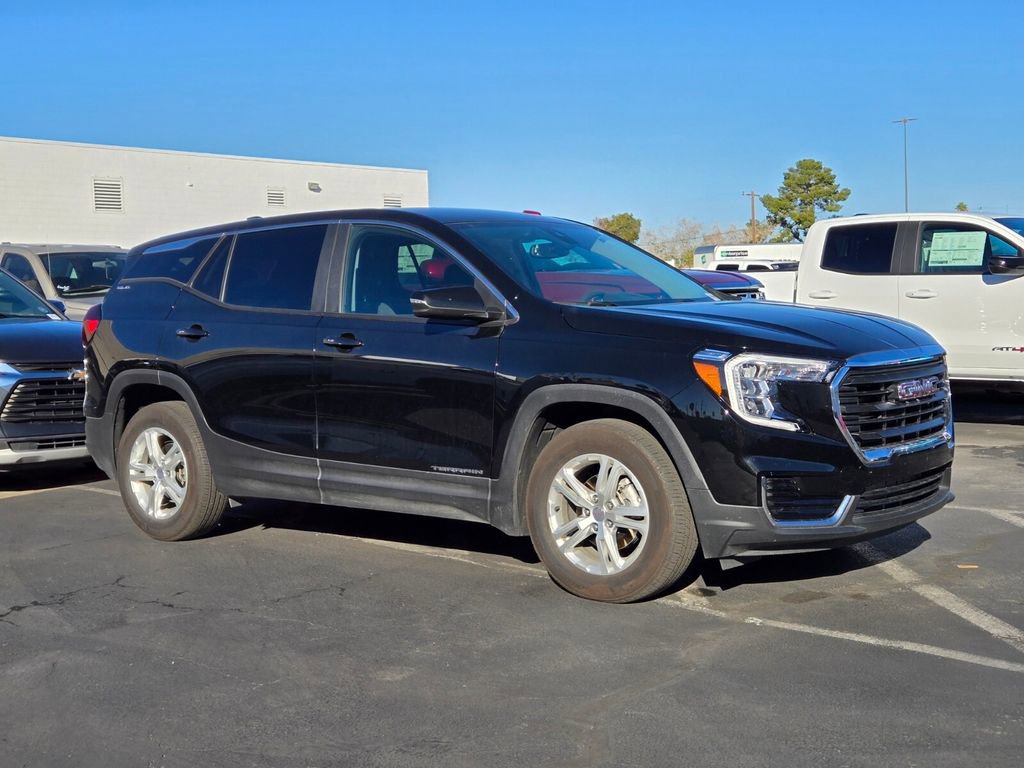 2024 GMC Terrain SLE