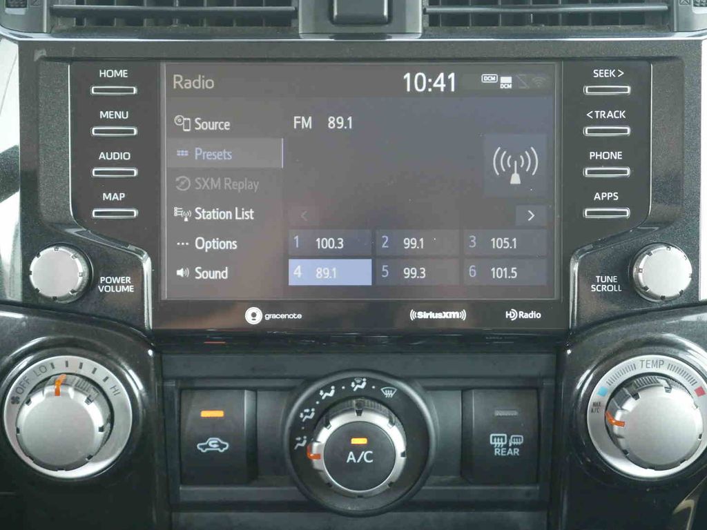 2024 Toyota 4Runner TRD Off-Road photo 3