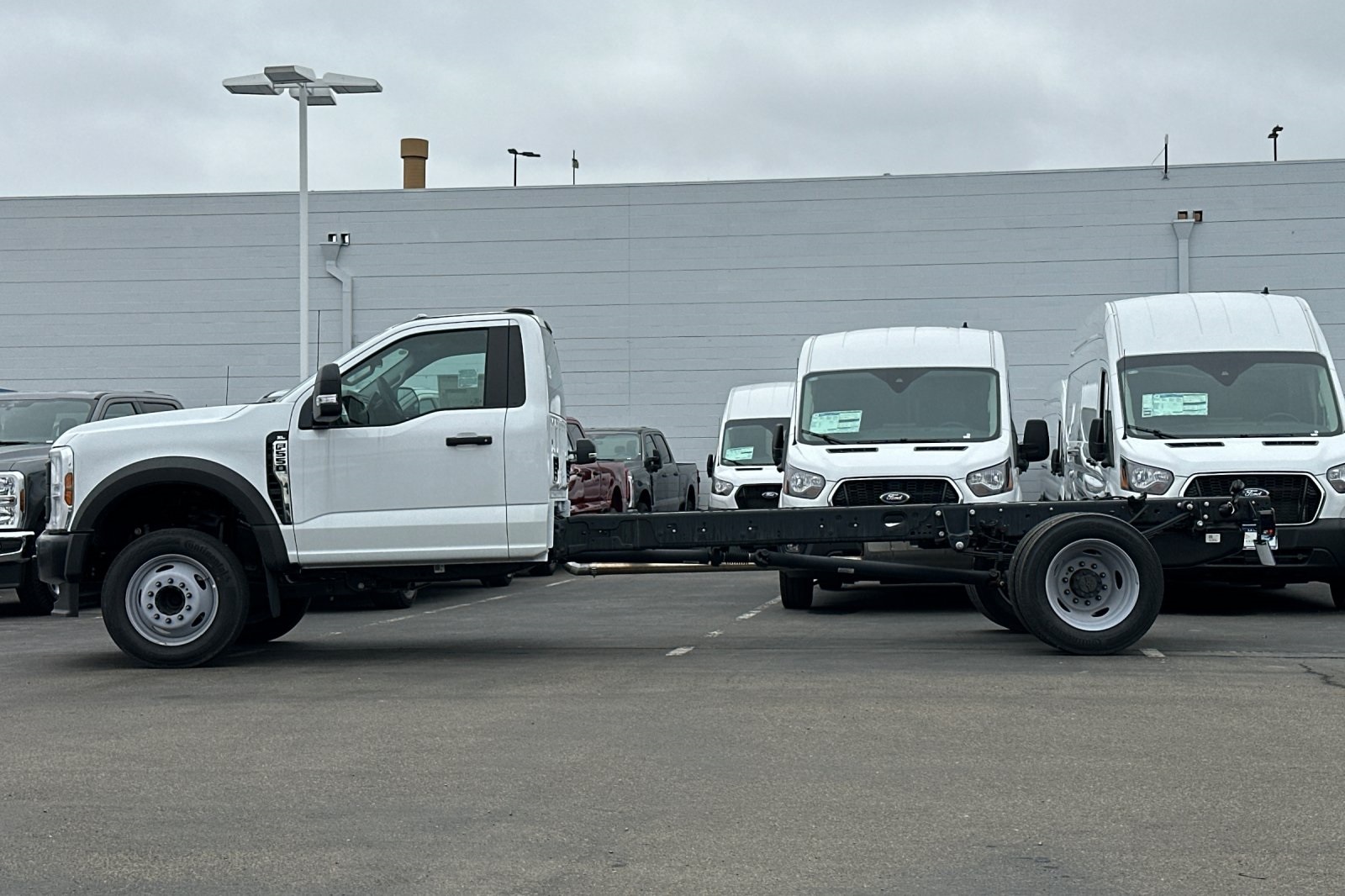 2024 Ford F-550 XL photo 6