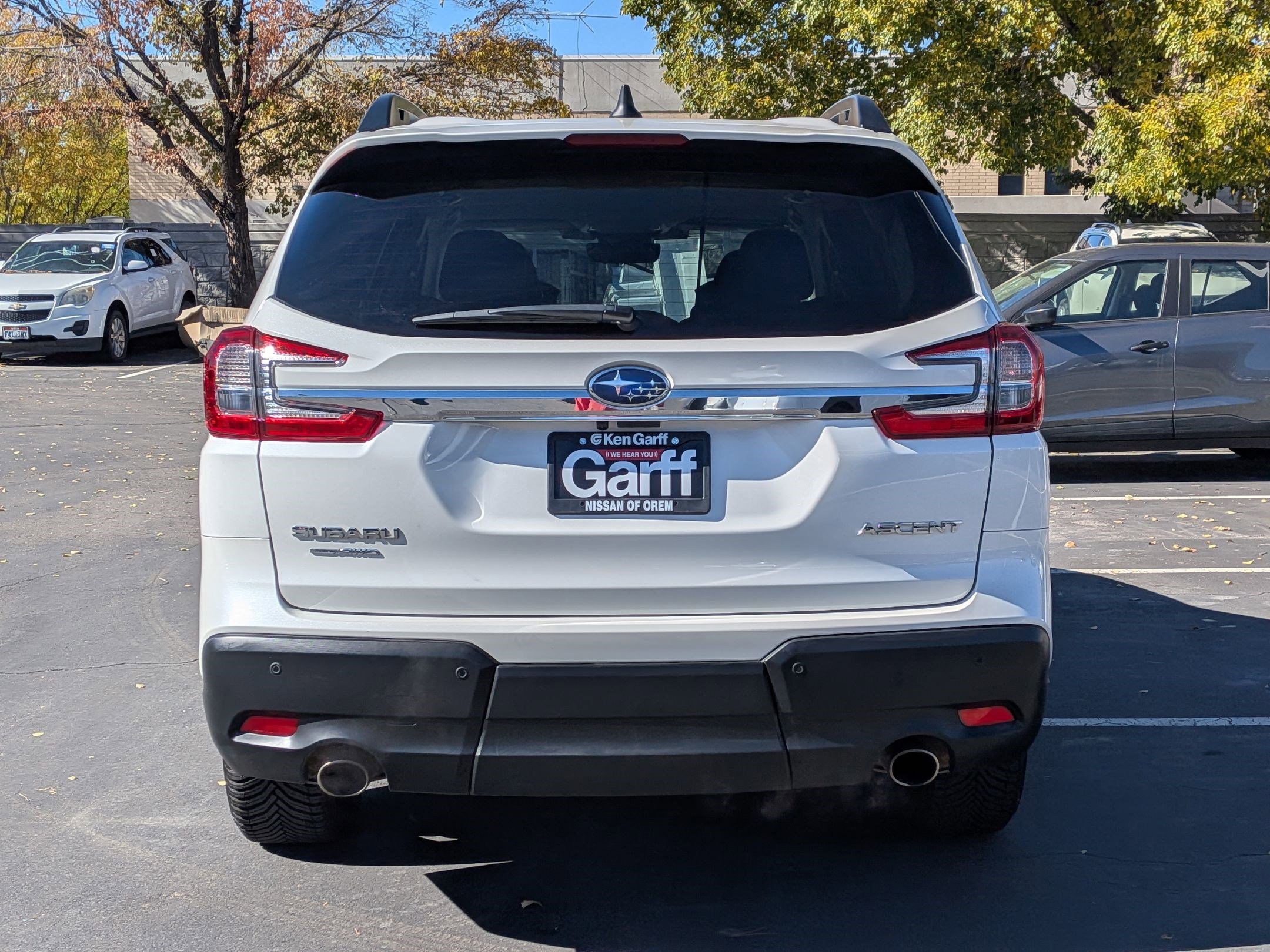 2023 Subaru Ascent Premium photo 2