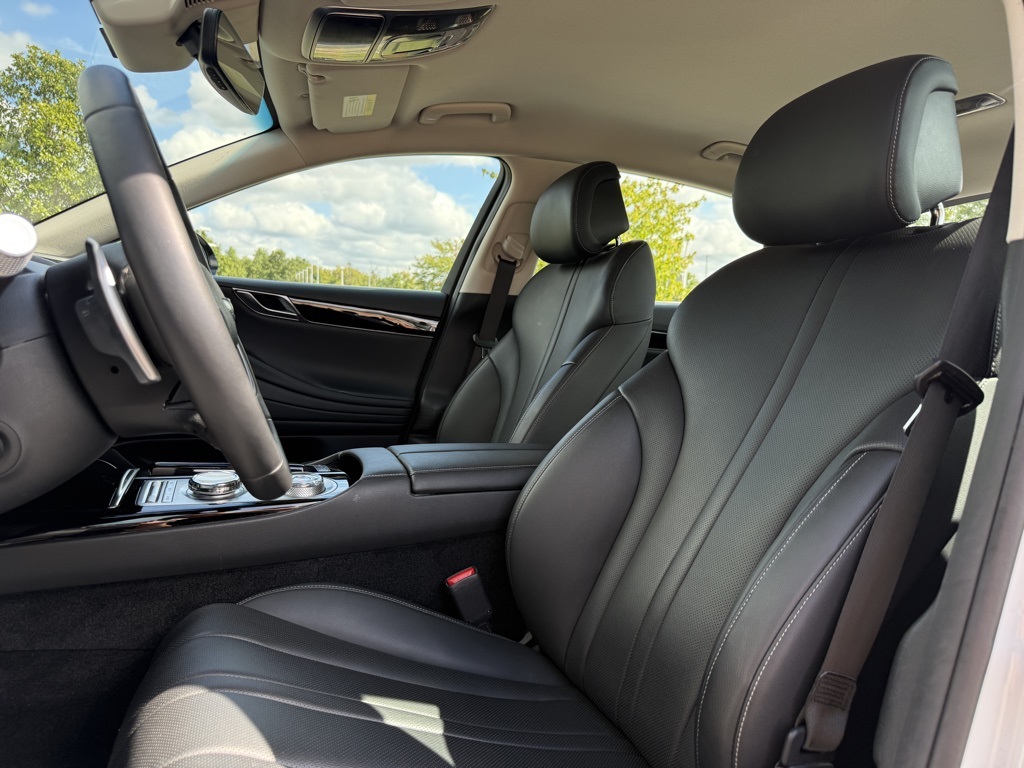 2024 Genesis G80 2.5T photo 24