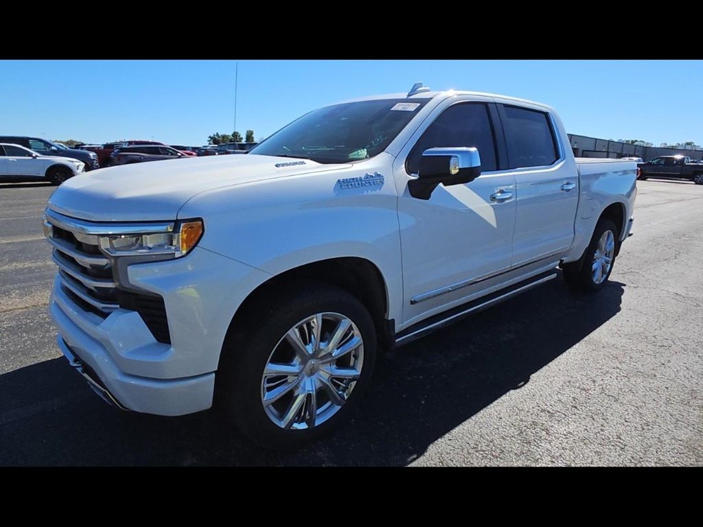 2025 Chevrolet Silverado 1500 High Country's photo