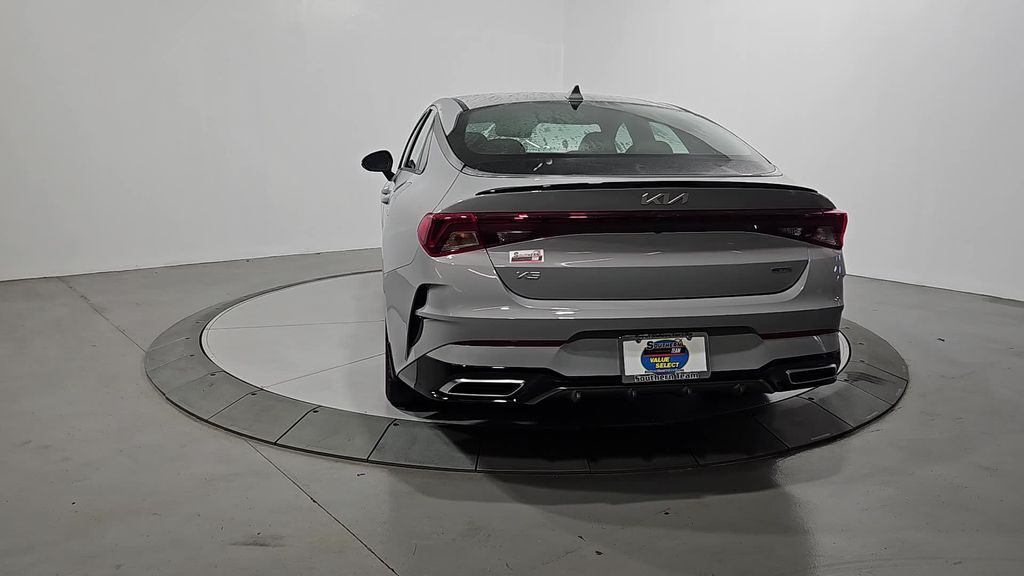 2024 Kia K5 GT-Line photo 4