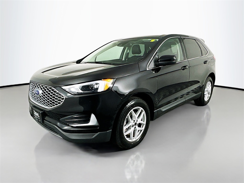 2024 Ford Edge SEL photo 3