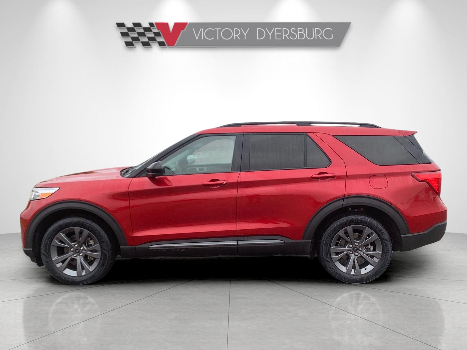 2023 Ford Explorer XLT photo 4