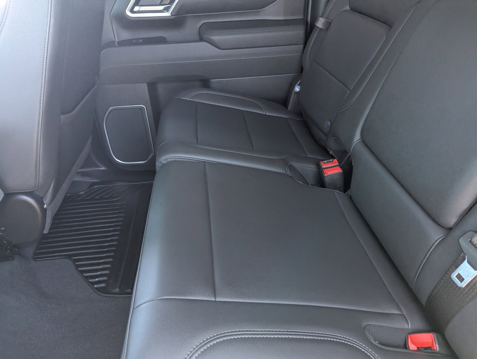 2025 Chevrolet Silverado 2500HD LTZ photo 15