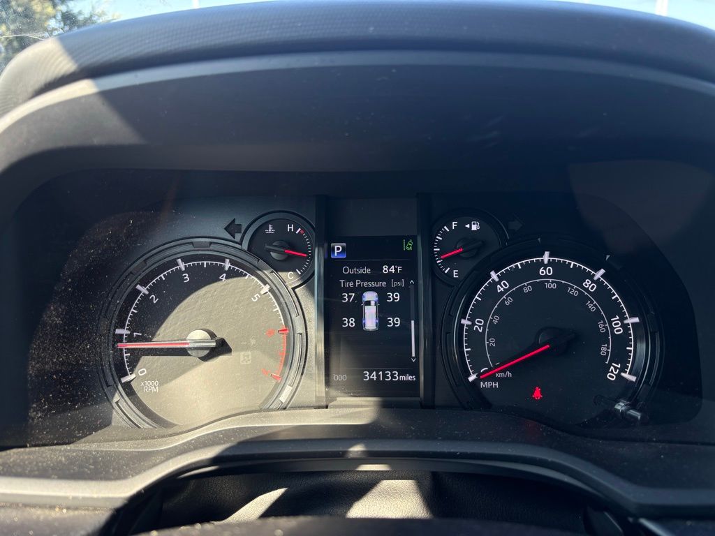 2024 Toyota 4Runner SR5 photo 10