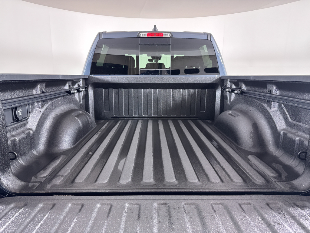 2025 Ram 1500 Tradesman photo 14