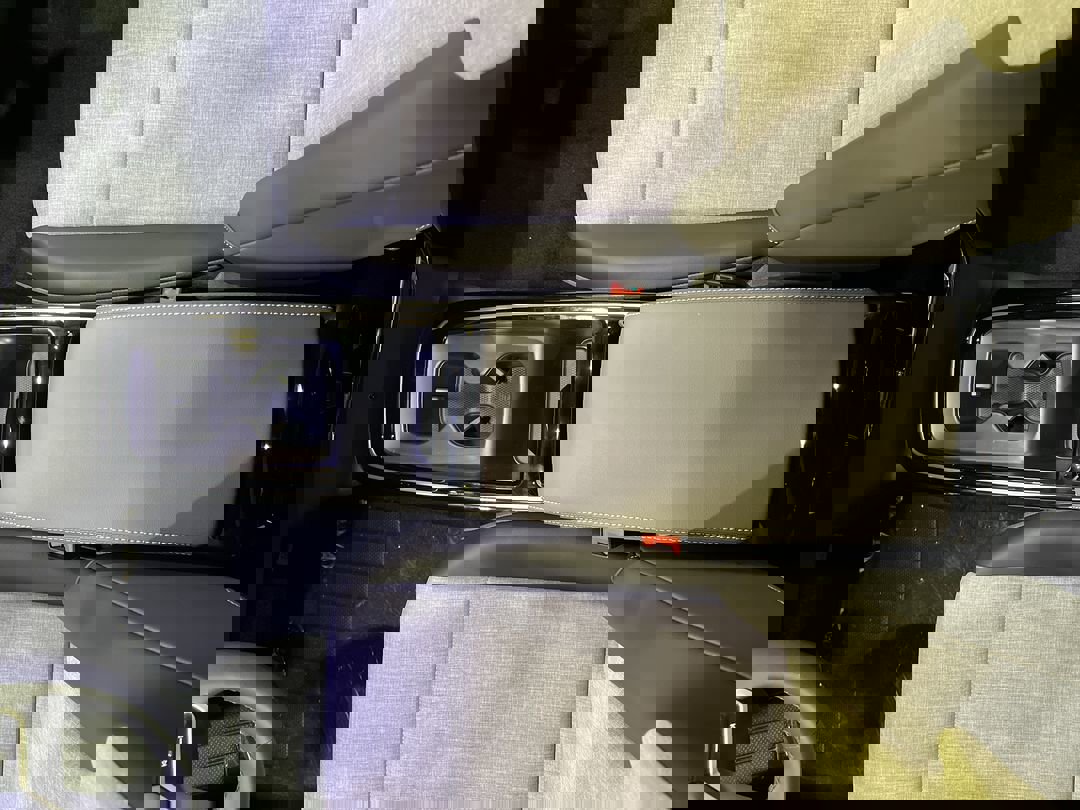 New 2025 Pure White Volkswagen Pro image 22