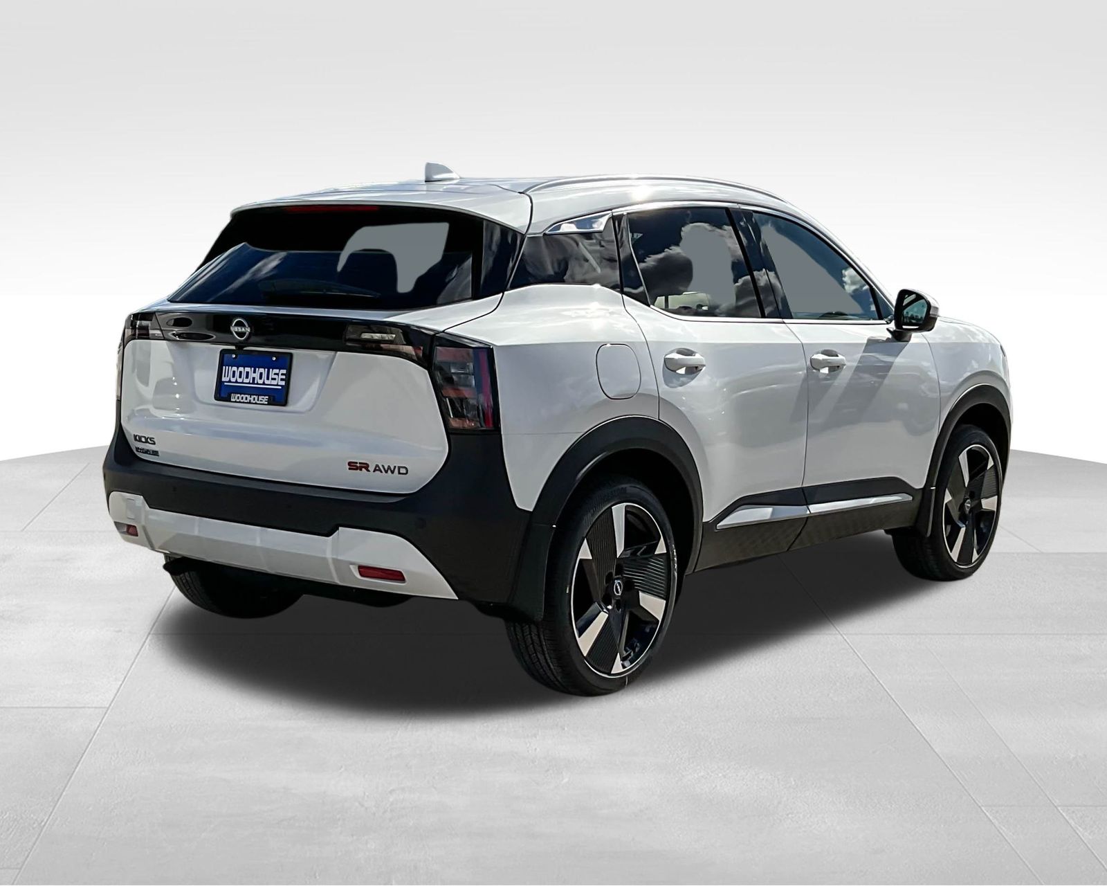2025 Nissan Kicks SR photo 4