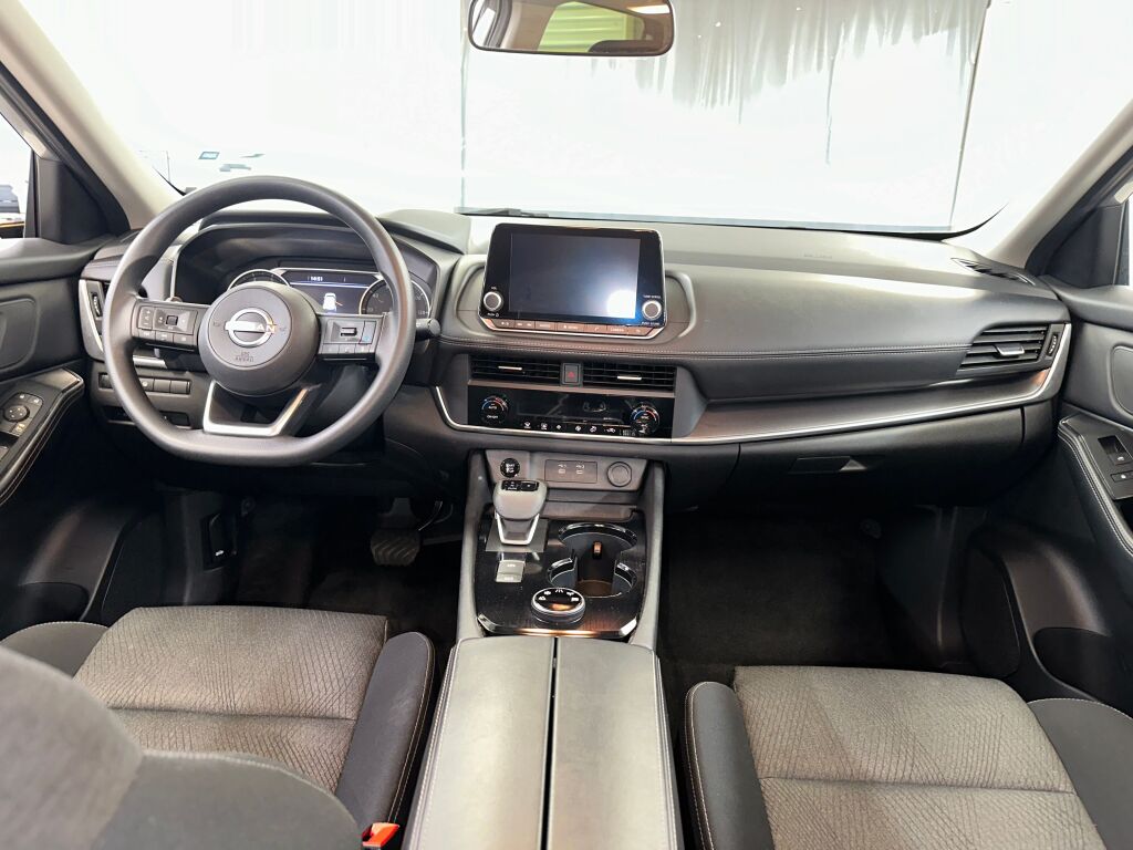 2024 Nissan Rogue SV photo 24