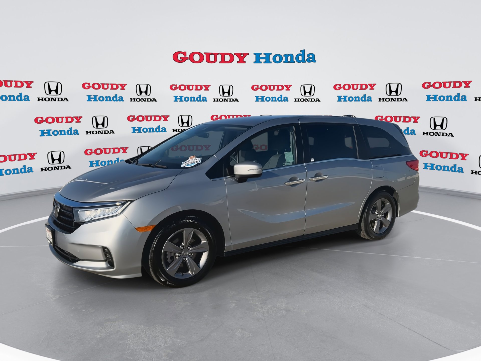 2024 Honda Odyssey EX photo 4