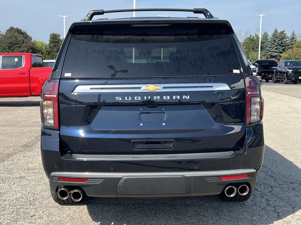 2024 Chevrolet Suburban High Country photo 4