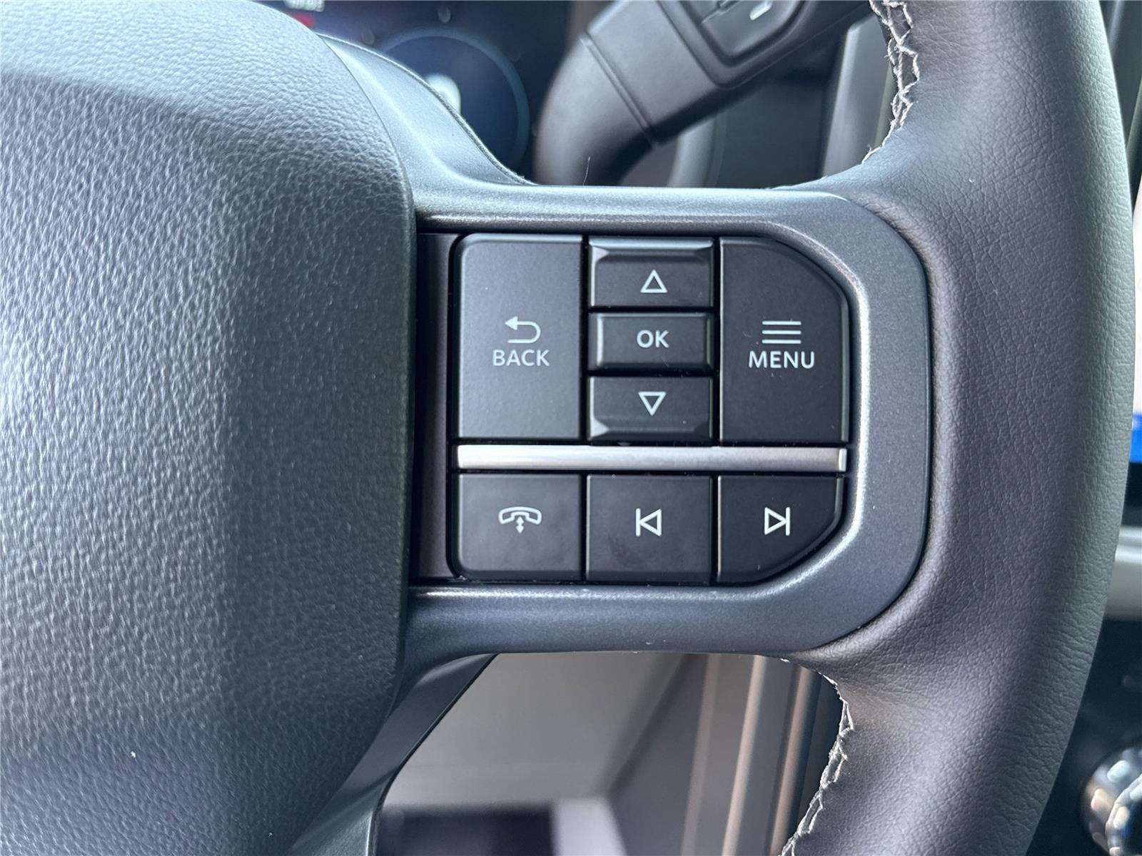 2025 Ford F-150 XLT photo 12