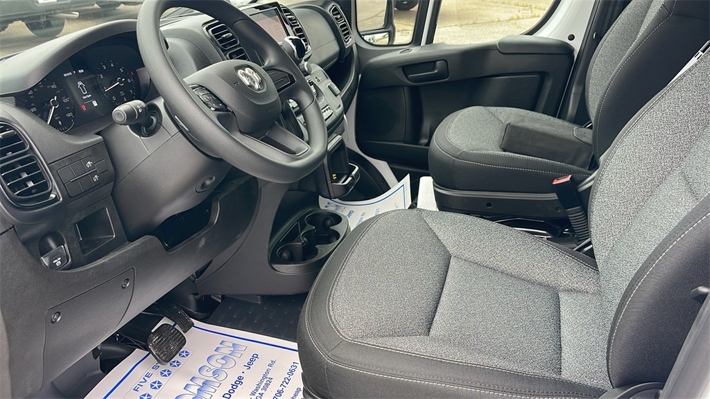 2025 Ram ProMaster 2500 photo 21
