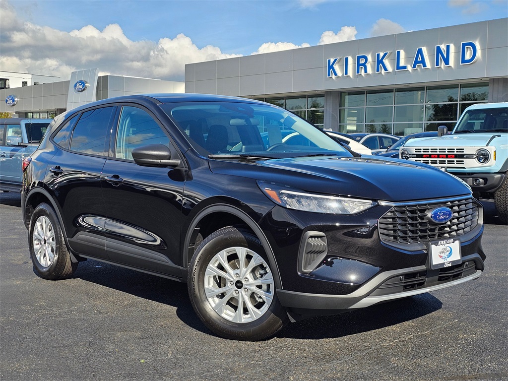 2025 Ford Escape Active's photo