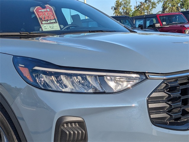 2025 Ford Escape ST-Line photo 7