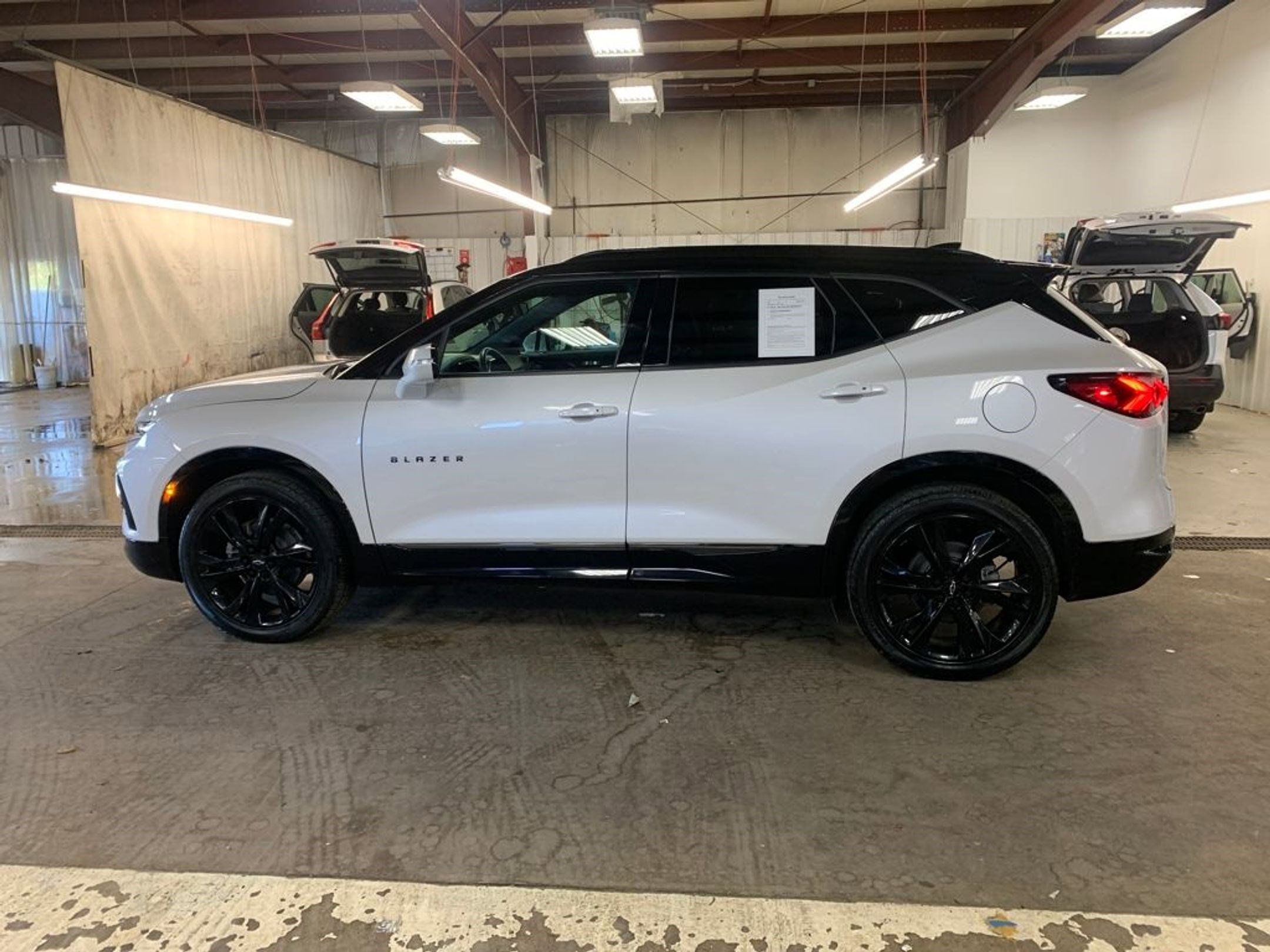 2022 Chevrolet Blazer RS photo 2