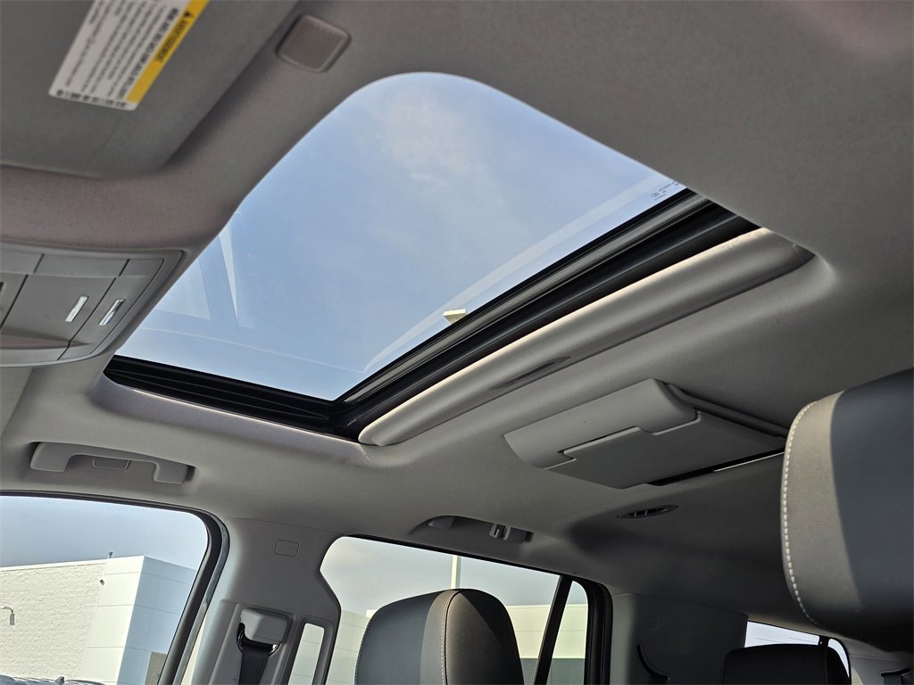 2018 Chevrolet Tahoe Premier photo 21