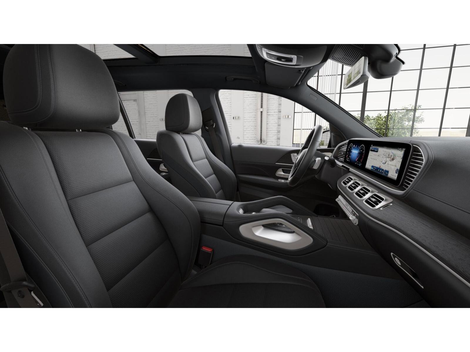 2025 Mercedes Benz GLS 450 4MATIC photo 4
