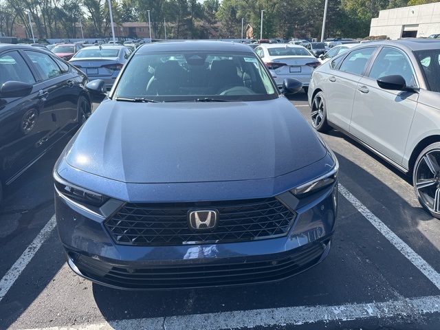 2025 Honda Accord Hybrid EX-L photo 2