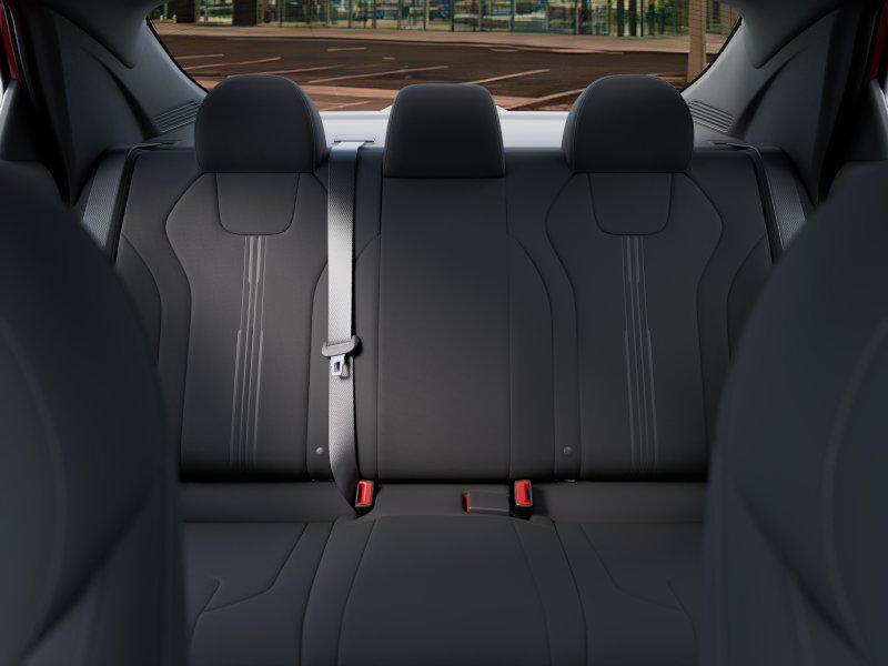 2025 Hyundai Elantra SEL Sport photo 12