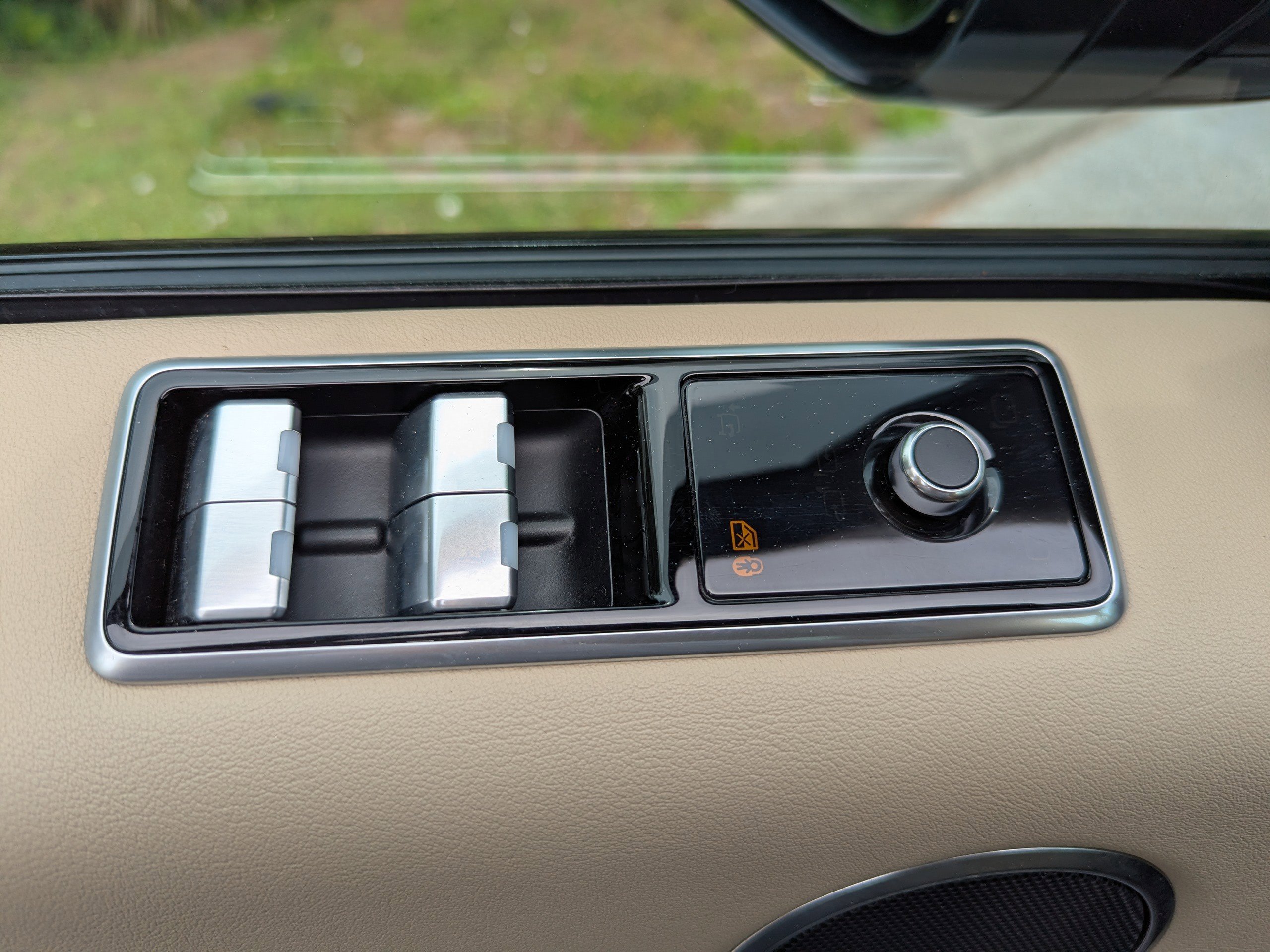 2020 Land Rover Range Rover Sport HSE photo 15