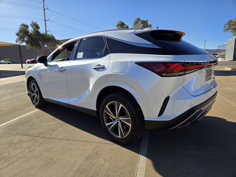 2025 Lexus RX 350 photo 4