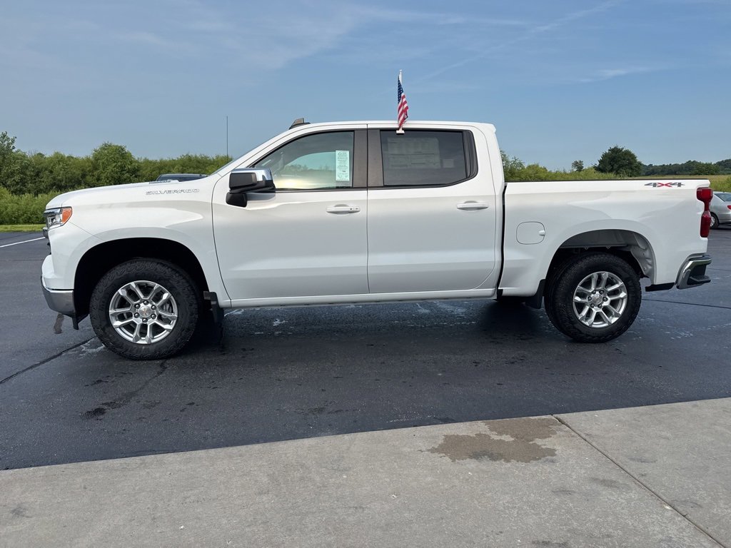 2026 Chevrolet Silverado 1500 LT photo 4