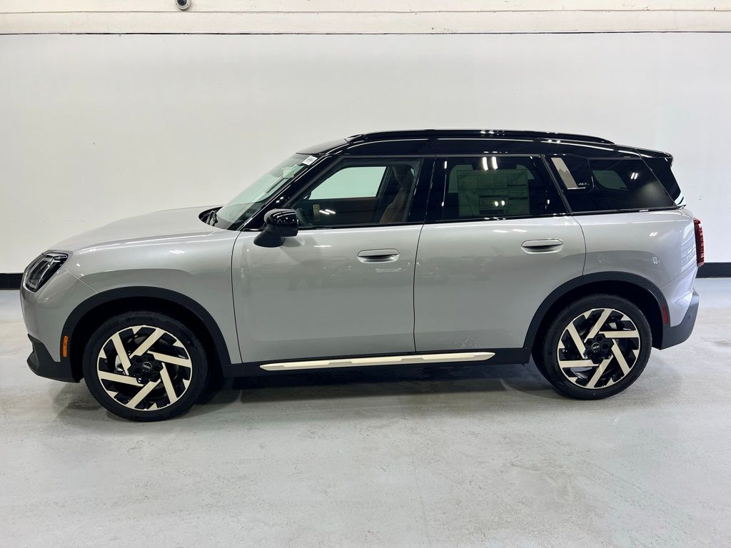 Used 2025 MINI Countryman S with VIN WMZ23GA04S7P95376 for sale in Golden Valley, Minnesota