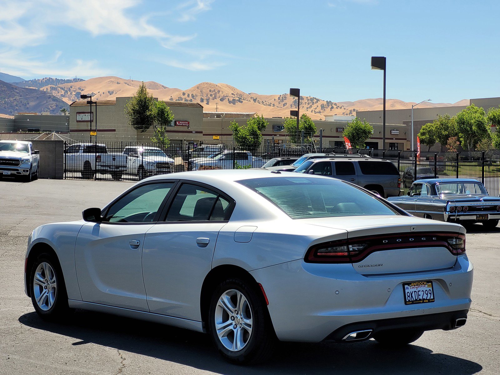 2021 Dodge Charger SXT photo 6