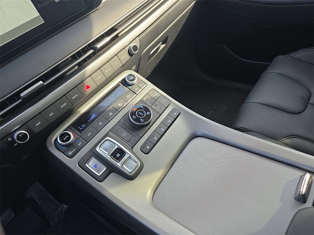 2025 Hyundai Palisade SEL photo 24