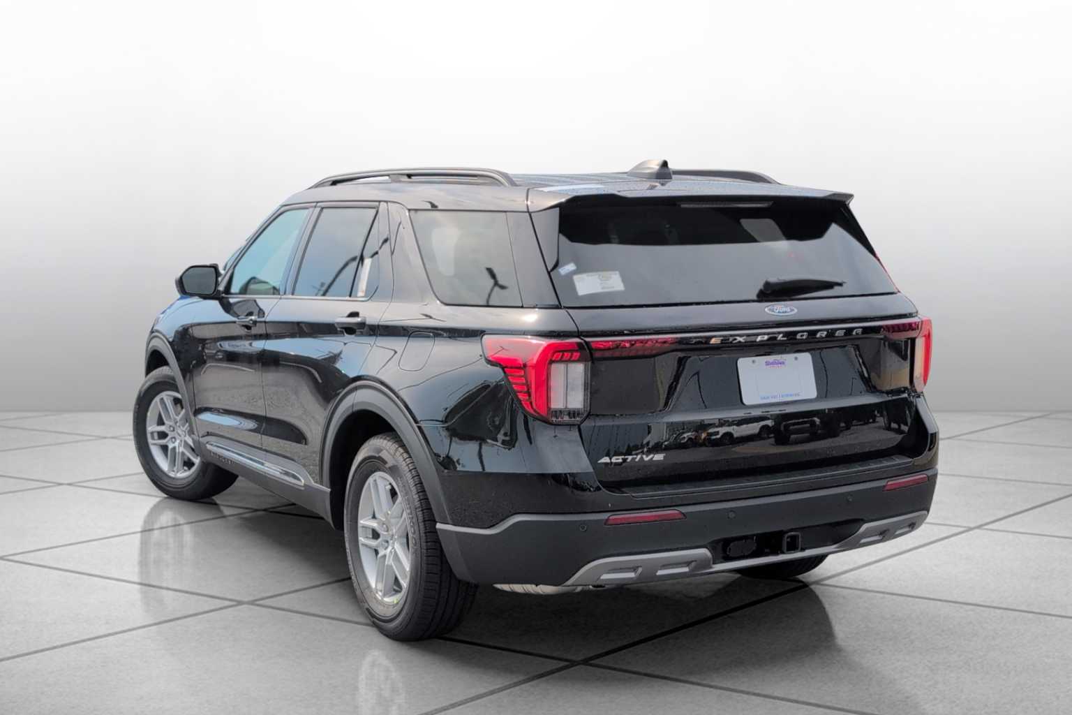 2025 Ford Explorer photo 11