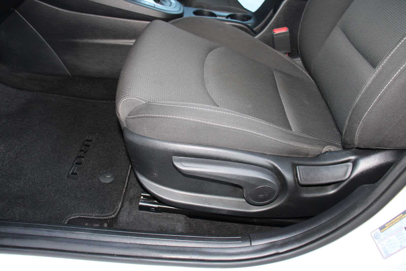 2021 Kia Forte LXS photo 15