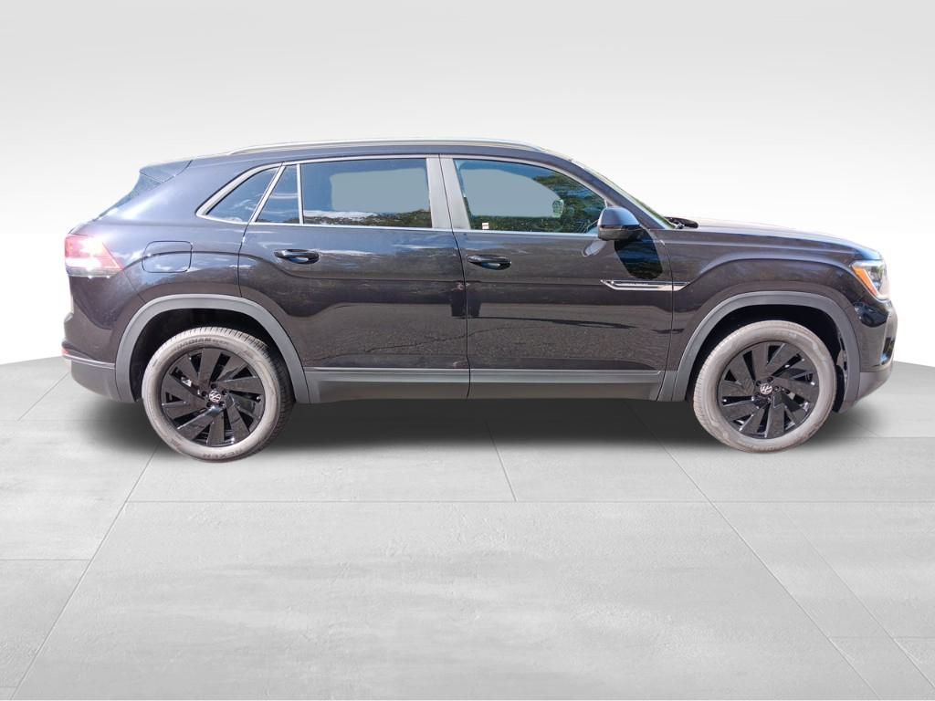 2025 Volkswagen Atlas Cross Sport SE Technology photo 5