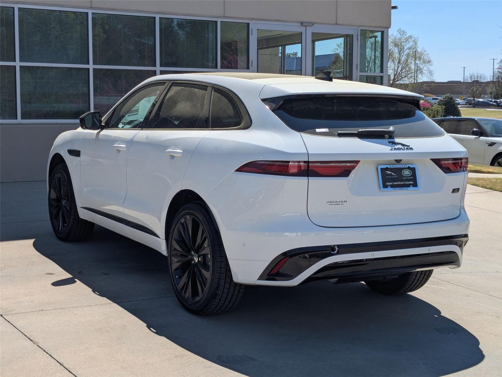 2026 Jaguar F-PACE P250 R-Dynamic S photo 6