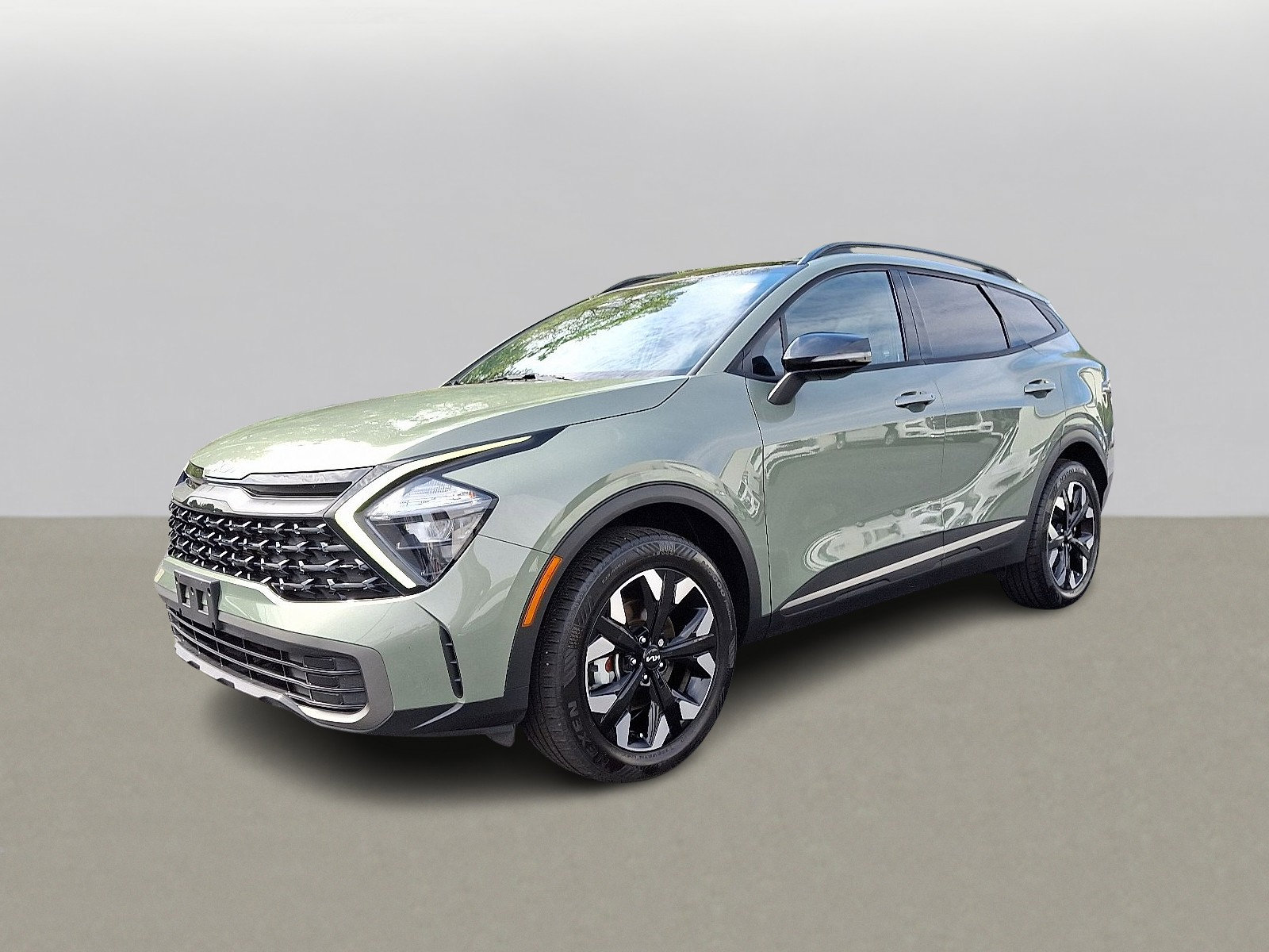 2023 Kia Sportage X-Line photo 3