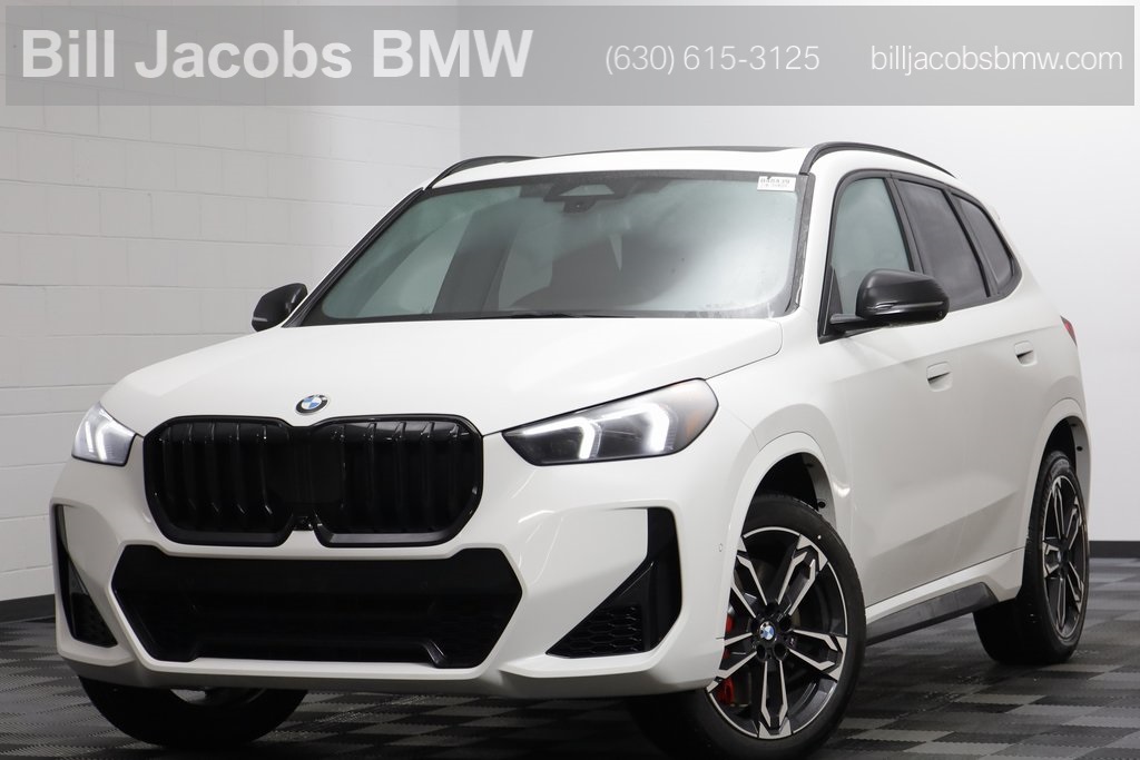2026 BMW X1 28i's photo