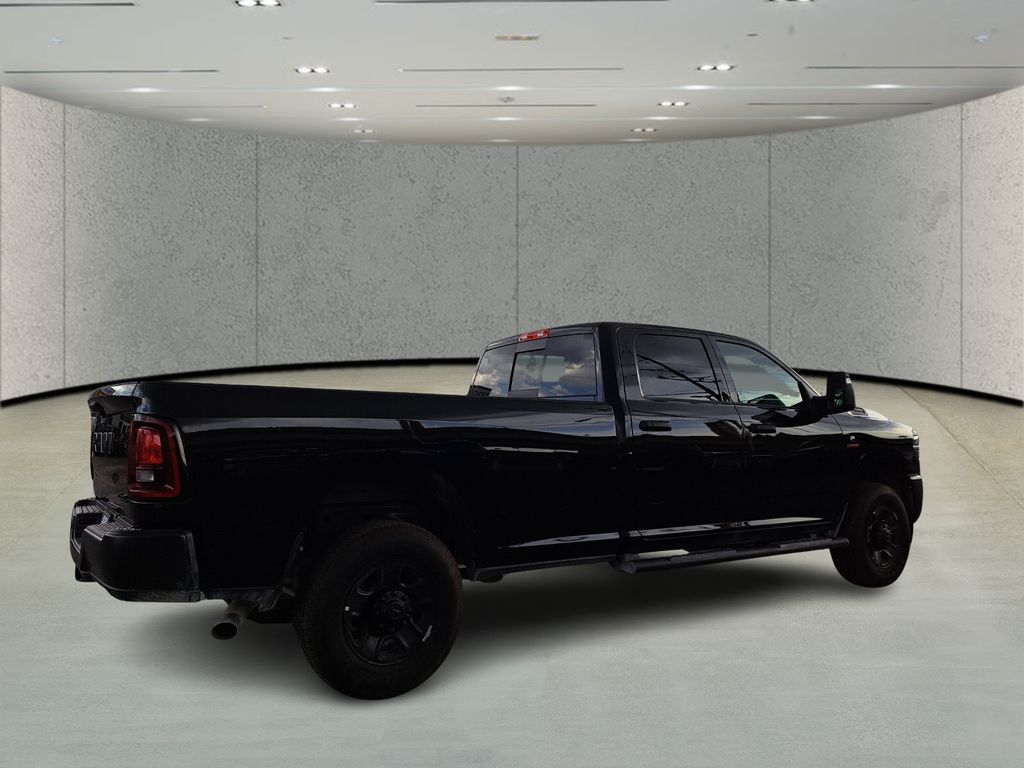 2025 Ram 2500 Tradesman photo 4