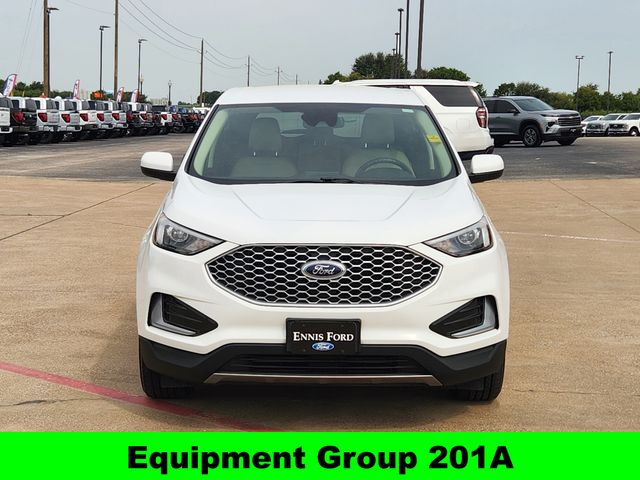 2024 Ford Edge SEL photo 3