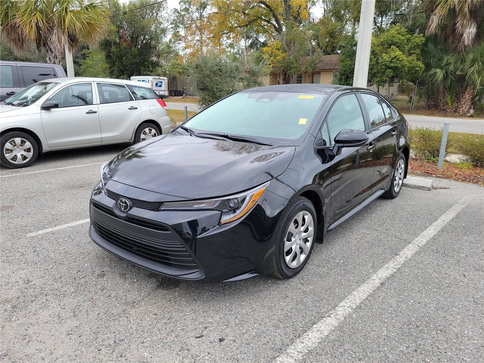 2026 Toyota Corolla LE's photo