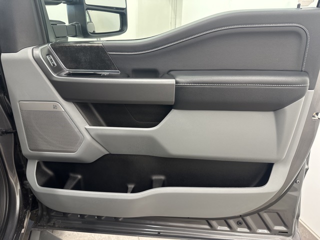 2025 Ford F-250 XLT photo 23