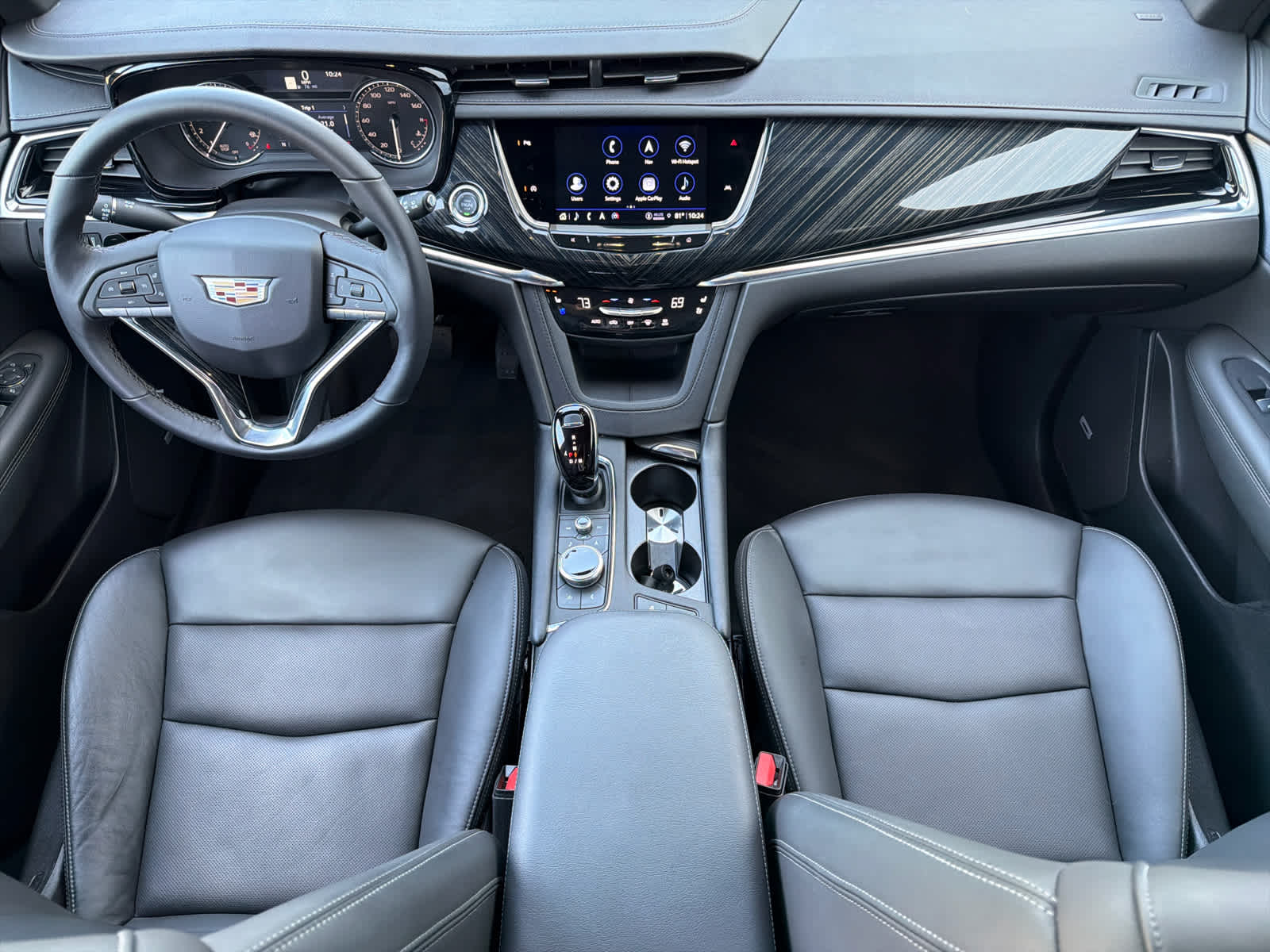 2025 Cadillac XT6 Premium Luxury photo 14